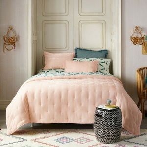 Opalhouse Tufted Velvet Stitch Quilt Full/Queen